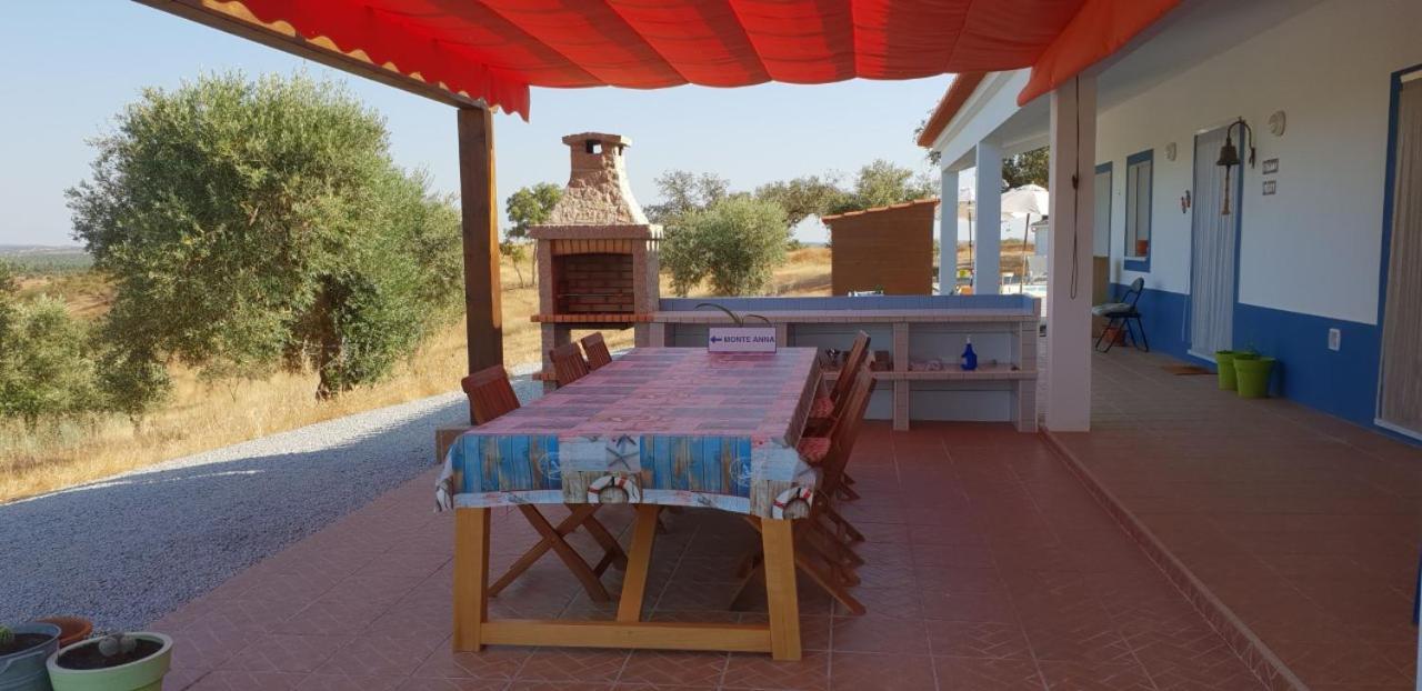 לינה וארוחת בוקר Vila Verde de Ficalho Monte Anna מראה חיצוני תמונה
